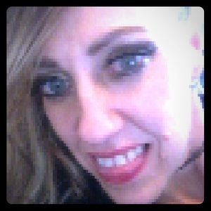 Meet your Posher, Jennypher